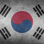 South Koreans keep their faith in Luna